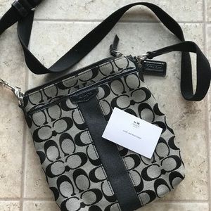 MUST GO Coach Crossbody Bag
